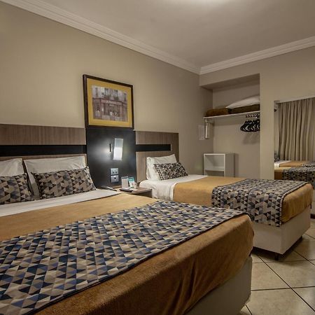 Hotel Deville Express Cascavel Cascavel  Eksteriør billede
