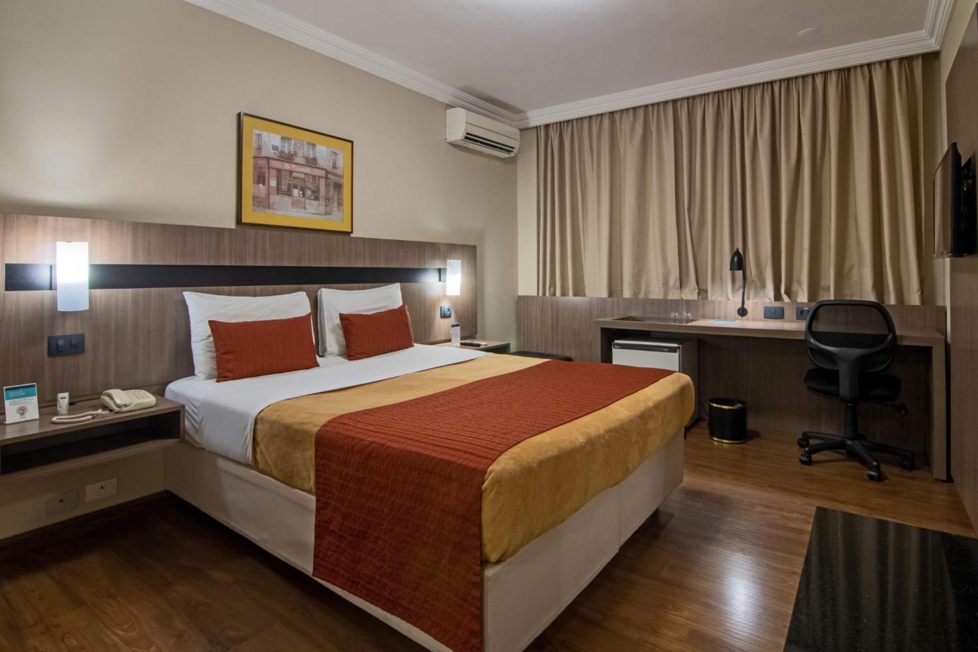 Hotel Deville Express Cascavel Cascavel  Eksteriør billede