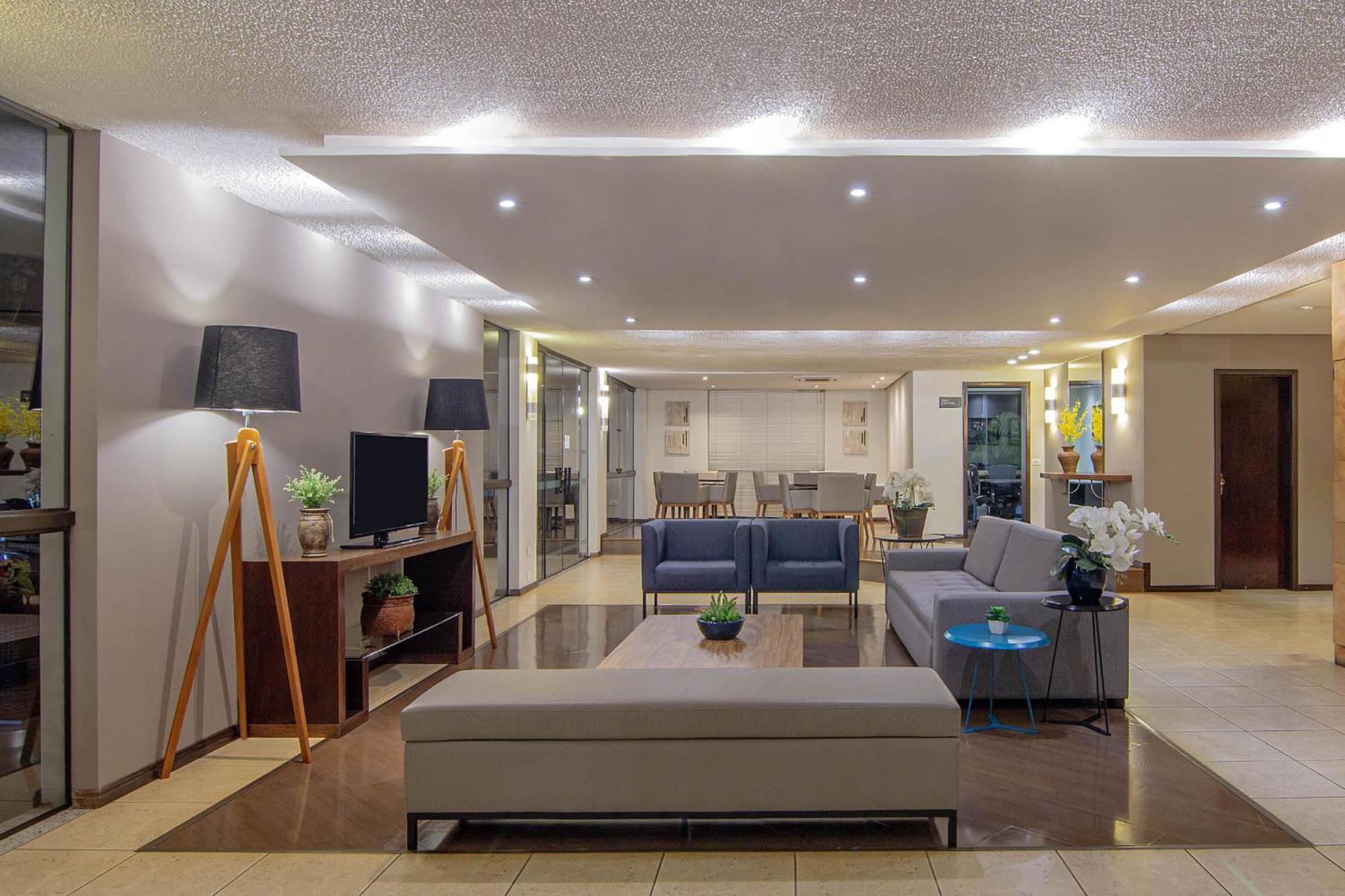 Hotel Deville Express Cascavel Cascavel  Eksteriør billede
